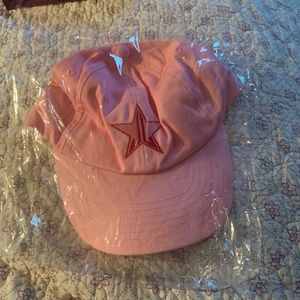 Jeffree Star hat